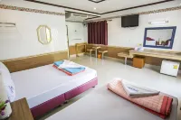 Bualuang Boutique Resort Hotels in Ang Thong