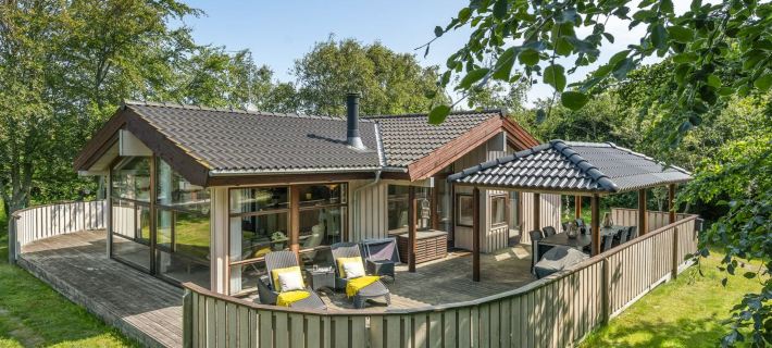 "Leevi" - 150m from the Sea Hotels in Laeso