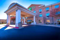 Holiday Inn Express & Suites Edmond Các khách sạn ở Edmond