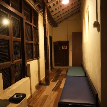 HappiNest - the Backpacker's Hostel
