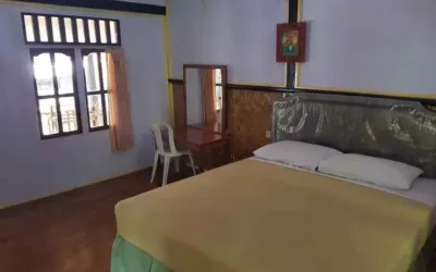 Pantai Kencana Hotel Hotel dekat Taman Unter Katimis