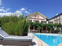 Logis Hôtel Restaurant le 1050 Hotel a Tence