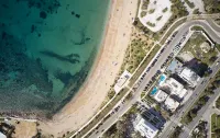 Cama Luxury Suites Hotels in Elliniko