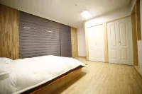Muan Viento Sol Beach Pension Hotels in Muan