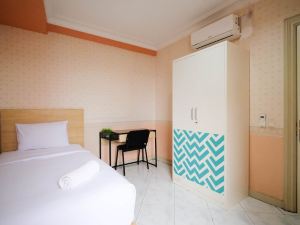 Best Deal And Homey 2Br At Taman Beverly Apartment