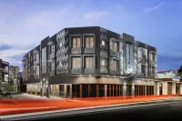 Attika Hotel