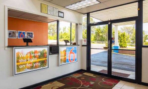Motel 6 Cleveland, TN