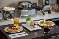 The Park Hotel London - servizio colazione