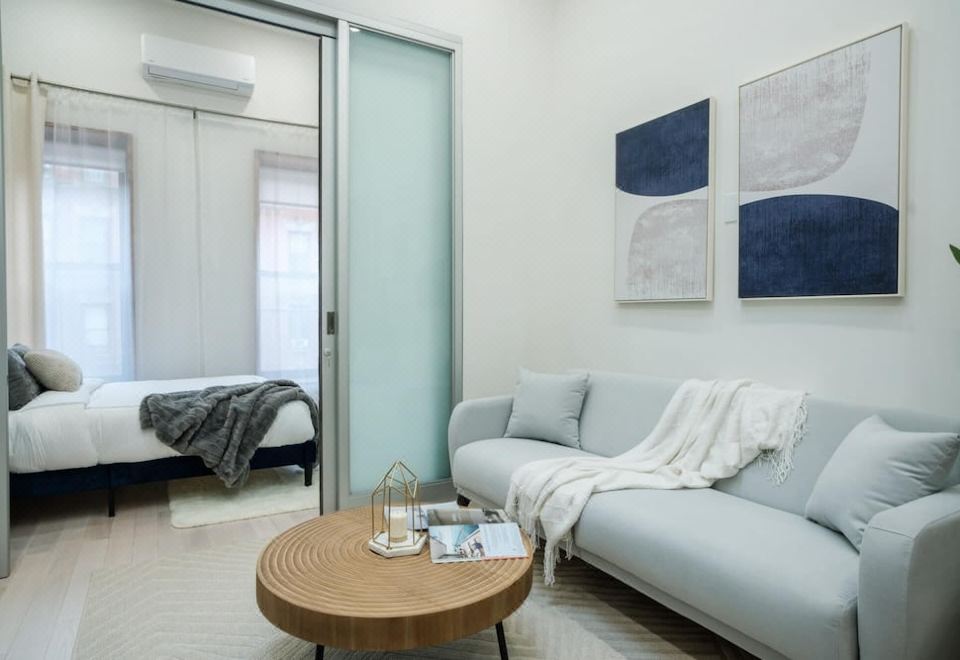 317 4B New 1 BR prime Upper east - 0224y12000bgmu3ue8BA6 R 960 660 R5 D