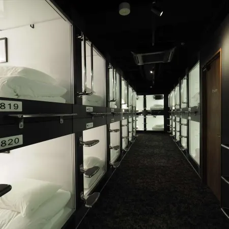 Leo Yu Capsule Hotel Funabashi