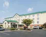Comfort Inn & Suites - piscina