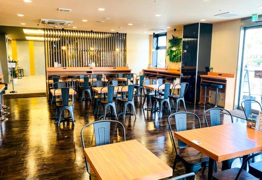 1. 천연온천 호텔 ..