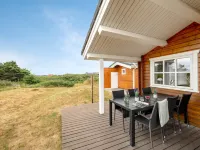 "Herfrid" - 600m from the Sea - Parking