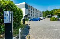 Kyriad le Creusot - Montchanin - Parkering