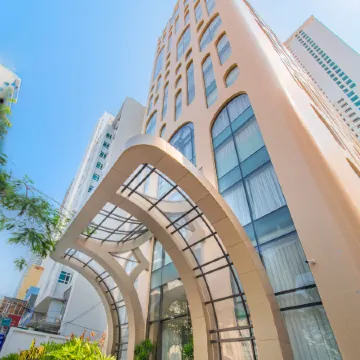 Grand Tourane Nha Trang Hotel