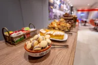 Cilene del Fuego Suites & Spa - Breakfast