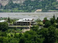 Ayun Fort Inn
