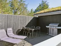 "Eriksine" - 1.9km from the Sea Hotels in Blokhus