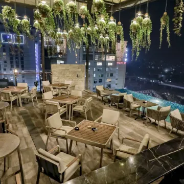 Best Western PLUS Runway