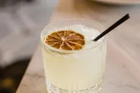 Cambria Hotel Boston Somerville - bar