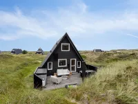 "Pauli" - 350m from the Sea