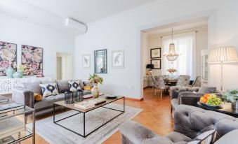 'Amaretti' Luxury Apartment in Lucca