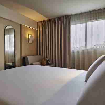 Hôtel Mercure Paris 15 Porte de Versailles Rooms