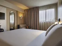 Hôtel Mercure Paris 15 Porte de Versailles Hotel a Parigi