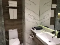 Suphorn Grand Hotel Hoteles cerca de Wat Nak