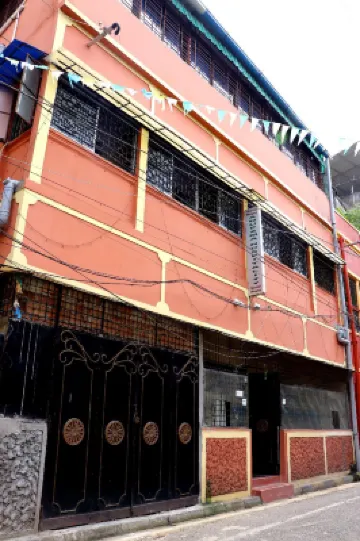 Anupama Hospitality Llp Kolkata Hotel berhampiran Jadavpur University