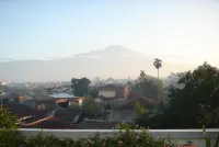 GK Gallery Rumah Sewa - Mountain view