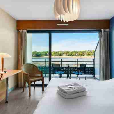 Hôtel Le Pavillon Bleu Rooms