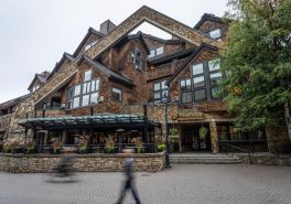 Executive The Inn At Whistler Village & Mountain Side Hotel