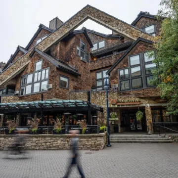 Executive The Inn At Whistler Village & Mountain Side Hotel Hotels near Black Tusk Gallery