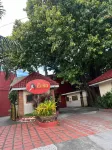 OYO 1026 Evita Hotel Bacoor - parking
