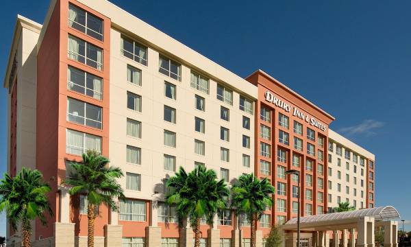 Drury Inn & Suites Orlando Near Universal Orlando Resort