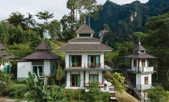 Magical Mountain View Resort