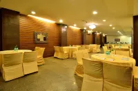 Lakshya's Hotel