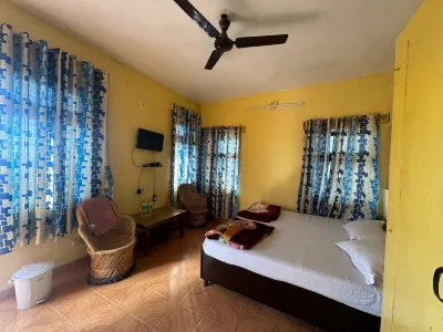 Shiva Guest House Các khách sạn ở Bochang
