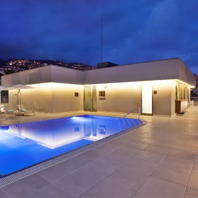Madeira Turim Santa Maria Hotel Hotels near Pico dos Barcelos Viewpoint