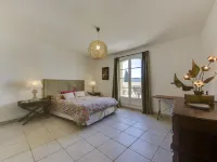Les Terrasses de Grimaud 格里莫住宿飯店