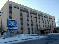 Days Inn by Wyndham Ottawa West Hotels in Ottawa