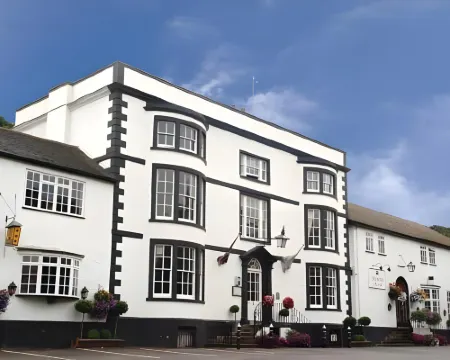 多寧頓莊園酒店 達寧頓堡酒店