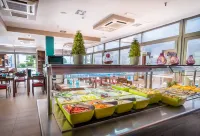 Hotel LIVVO Corralejo Beach Hotels in Corralejo