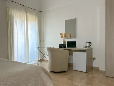 Flowers Apartments & Rooms Hotels in Meta