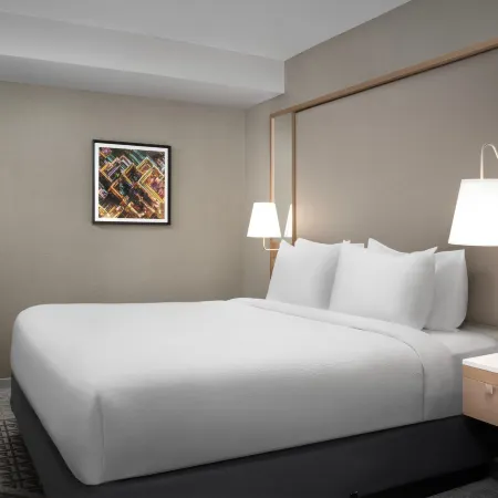 SpringHill Suites New York Manhattan Times Square Отели рядом с достопримечательностью «Концертный зал Playstation Theater»