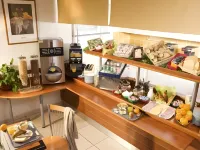 Hôtel Kyriad Brive Ouest - petit déjeuner