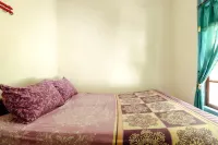 Homestay Mbah Parni Hotels in Kokap