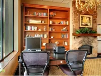 Hampton Inn Green Bay Downtown Hotels in Howard