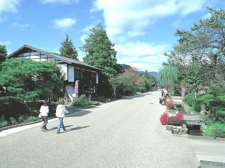 Minakami Onsengo Yubiso Onsen Hotel Yunojin Отели рядом с достопримечательностью «Takaragawa Onsen»